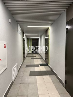 Продам однокомнатную (1-комн.) квартиру, Екатерининская ул, 17, Мурино п