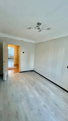 Продам двухкомнатную (2-комн.) квартиру, Ириновский пр-кт, 17к3, Санкт-Петербург г