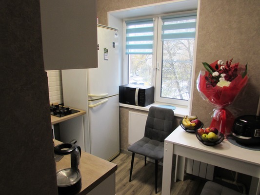 Продам двухкомнатную (2-комн.) квартиру, Свердлова ул, 23а, Подольск г