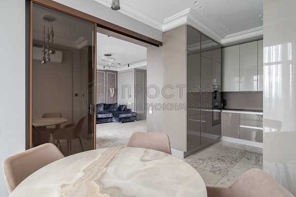 Продам многокомнатную квартиру, Староволынская ул, 12к4, Москва г