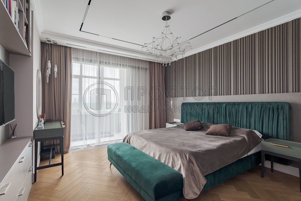 Продам многокомнатную квартиру, Староволынская ул, 12к4, Москва г
