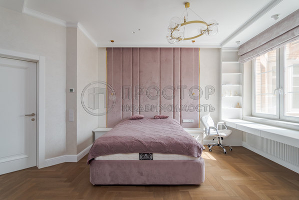 Продам многокомнатную квартиру, Староволынская ул, 12к4, Москва г