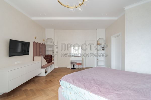 Продам многокомнатную квартиру, Староволынская ул, 12к4, Москва г