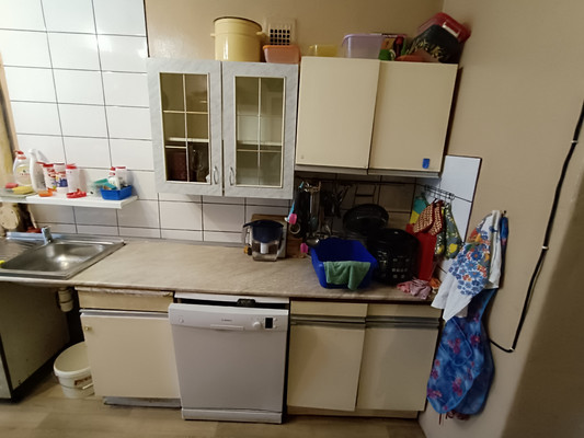 Продам комнату в 8-комн. квартире, Партизана Германа ул, 32Ак2, Санкт-Петербург г