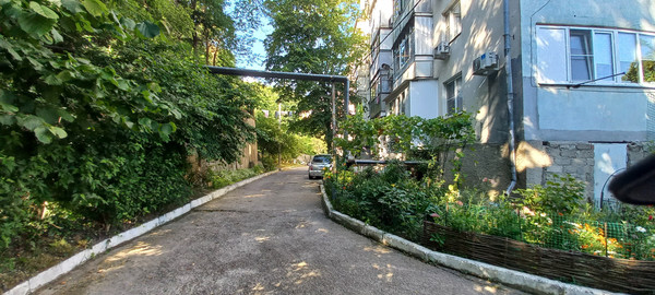 Продам трехкомнатную (3-комн.) квартиру, Горная ул, 3, Агой с