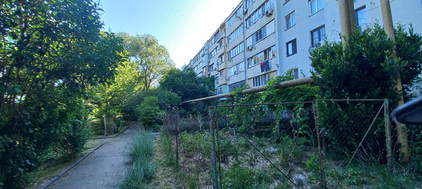 Продам трехкомнатную (3-комн.) квартиру, Горная ул, 3, Агой с