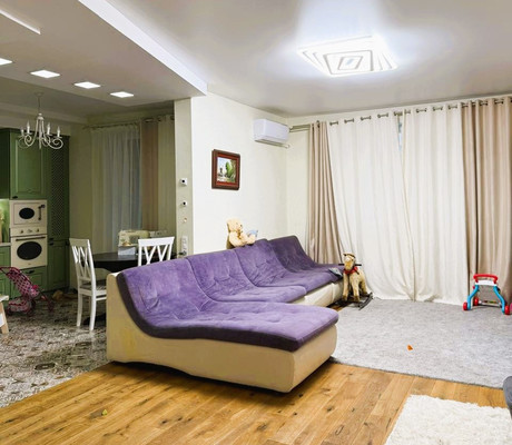 Продам трехкомнатную (3-комн.) квартиру, им. Яна Полуяна ул, 51/1, Краснодар г