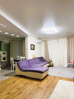 Продам трехкомнатную (3-комн.) квартиру, им. Яна Полуяна ул, 51/1, Краснодар г