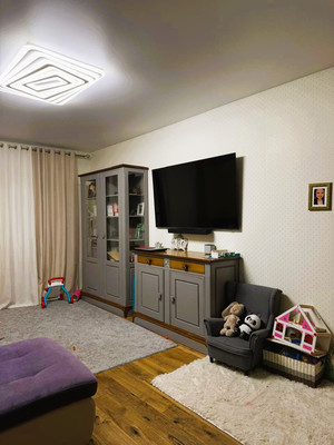 Продам трехкомнатную (3-комн.) квартиру, им. Яна Полуяна ул, 51/1, Краснодар г