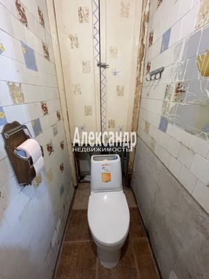 Продам двухкомнатную (2-комн.) квартиру, Ленинский пр-кт, 130/6, Санкт-Петербург г