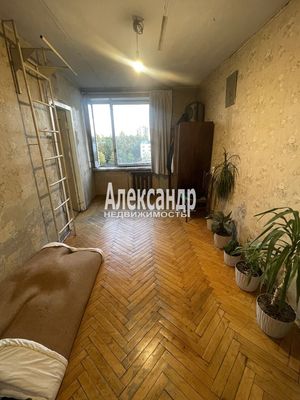 Продам двухкомнатную (2-комн.) квартиру, Ленинский пр-кт, 130/6, Санкт-Петербург г