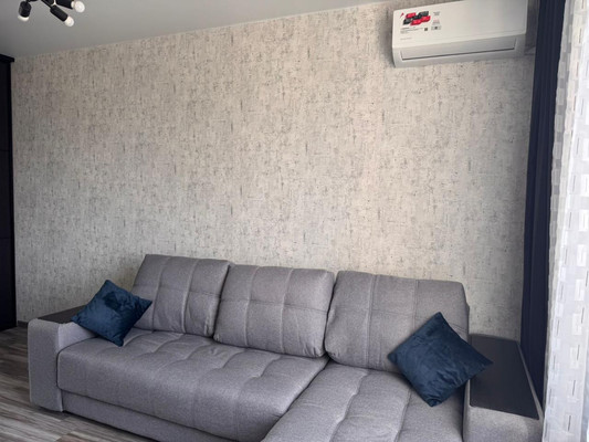 Продам однокомнатную (1-комн.) квартиру, Балаклавская ул, 73кд, Симферополь г