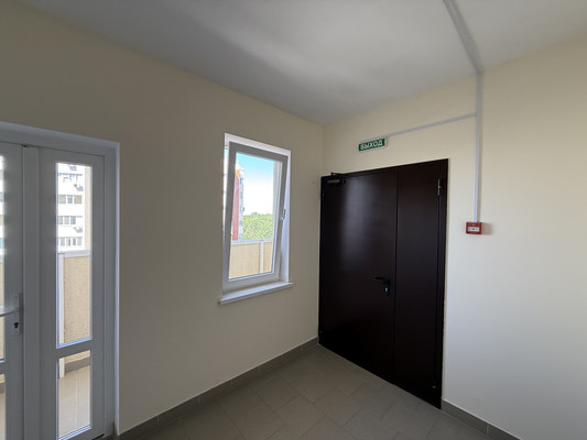 Продам однокомнатную (1-комн.) квартиру, Балаклавская ул, 73кд, Симферополь г