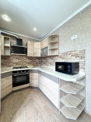 Продам двухкомнатную (2-комн.) квартиру, Володарского ул, 66Б, Брянск г