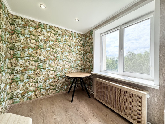 Продам двухкомнатную (2-комн.) квартиру, Володарского ул, 66Б, Брянск г