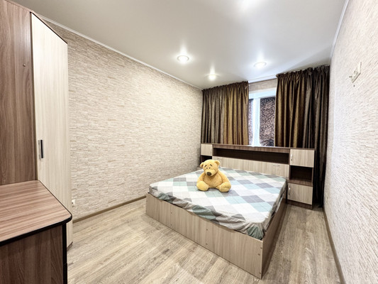 Продам двухкомнатную (2-комн.) квартиру, Володарского ул, 66Б, Брянск г