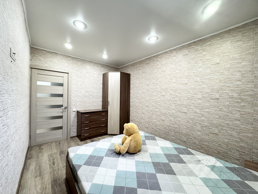 Продам двухкомнатную (2-комн.) квартиру, Володарского ул, 66Б, Брянск г