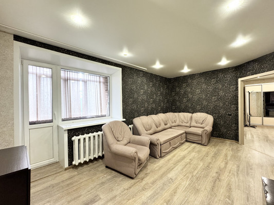 Продам двухкомнатную (2-комн.) квартиру, Володарского ул, 66Б, Брянск г