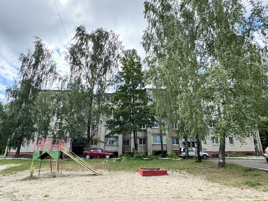 Продам двухкомнатную (2-комн.) квартиру, Володарского ул, 66Б, Брянск г