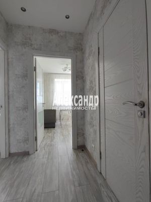 Продам однокомнатную (1-комн.) квартиру, Кондратьевский пр-кт, 62к7, Санкт-Петербург г