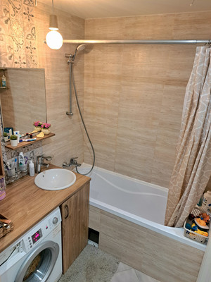 Продам двухкомнатную (2-комн.) квартиру, Кирова (Центральный мкр.) ул, 5к1, Домодедово г