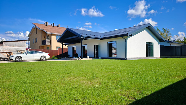 Продам дом, Яблоневая ул, Разметелево д, 0 км от города