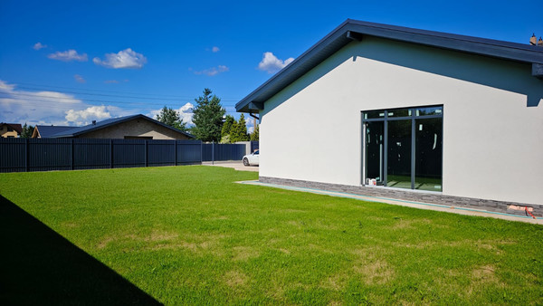 Продам дом, Яблоневая ул, Разметелево д, 0 км от города