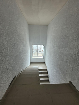 Продам двухкомнатную (2-комн.) квартиру, Адыгейская ул, 1к2, Нартан с