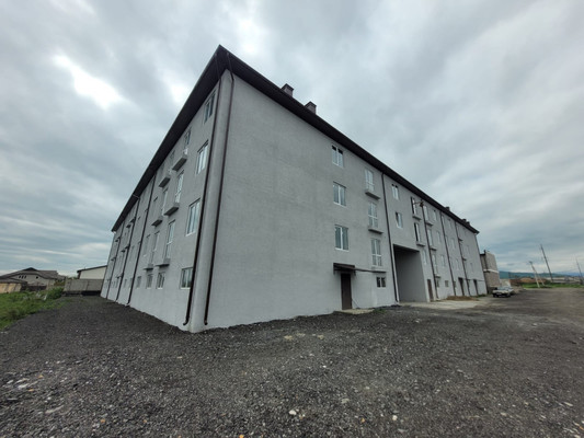 Продам двухкомнатную (2-комн.) квартиру, Адыгейская ул, 1к2, Нартан с