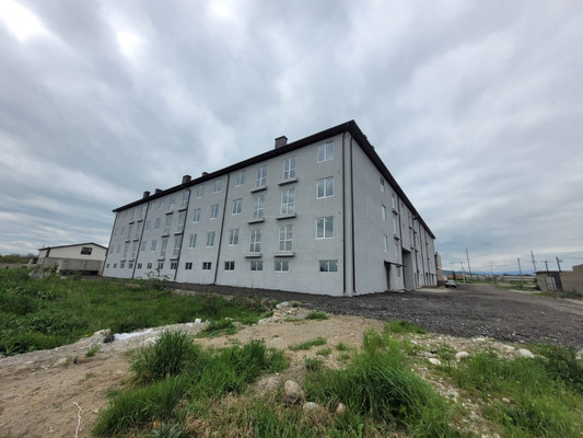 Продам двухкомнатную (2-комн.) квартиру, Адыгейская ул, 1к2, Нартан с