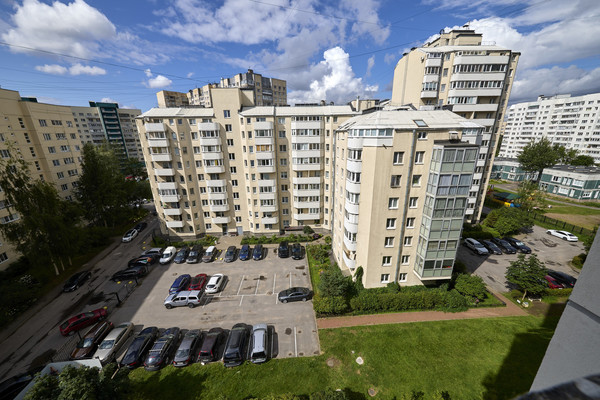 Продам двухкомнатную (2-комн.) квартиру, Ударников пр-кт, 27Вк2, Санкт-Петербург г