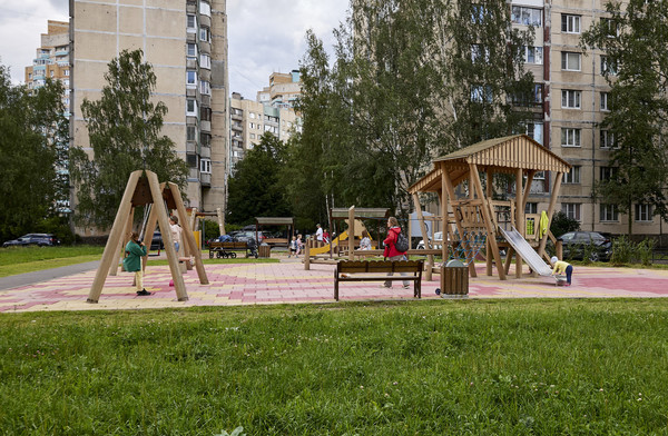 Продам двухкомнатную (2-комн.) квартиру, Ударников пр-кт, 27Вк2, Санкт-Петербург г