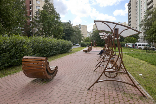 Продам двухкомнатную (2-комн.) квартиру, Ударников пр-кт, 27Вк2, Санкт-Петербург г