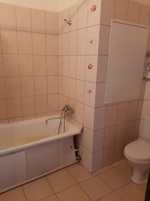 Продам трехкомнатную (3-комн.) квартиру, Новое ш, 3, Дрожжино рп