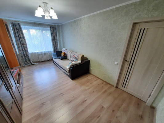Продам двухкомнатную (2-комн.) квартиру, Дружбы ул, 4, Меньшово д