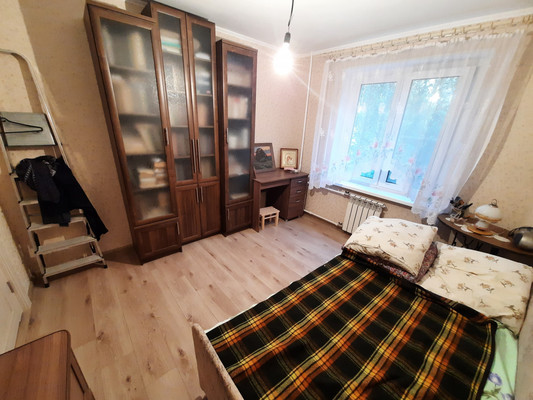Продам двухкомнатную (2-комн.) квартиру, Дружбы ул, 4, Меньшово д