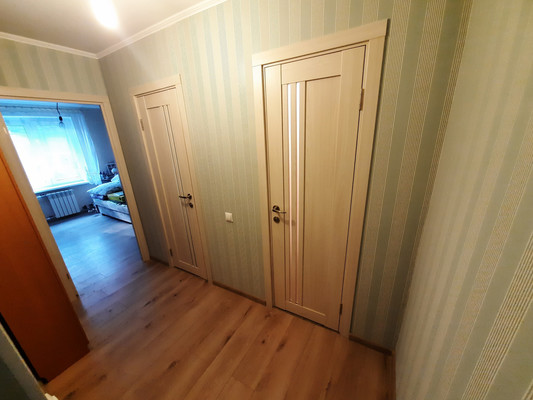 Продам двухкомнатную (2-комн.) квартиру, Дружбы ул, 4, Меньшово д