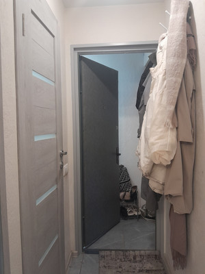 Продам двухкомнатную (2-комн.) квартиру, Багратионовский проезд, 4, Москва г