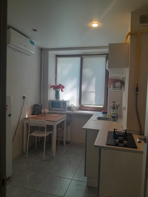 Продам двухкомнатную (2-комн.) квартиру, Багратионовский проезд, 4, Москва г