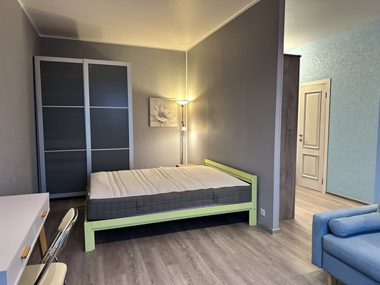 Сдам однокомнатную (1-комн.) квартиру, Ельнинская ул, 6, Москва г