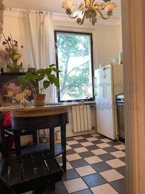 Продам трехкомнатную (3-комн.) квартиру, Искры ул, 9, Москва г