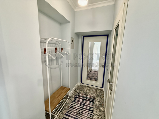 Продам однокомнатную (1-комн.) квартиру, Ефремова ул, 20, Москва г