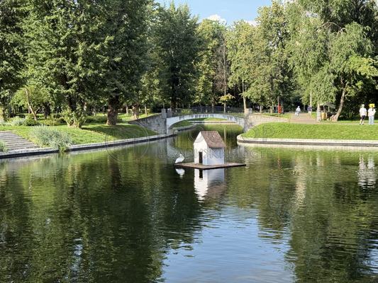 Продам однокомнатную (1-комн.) квартиру, Ефремова ул, 20, Москва г