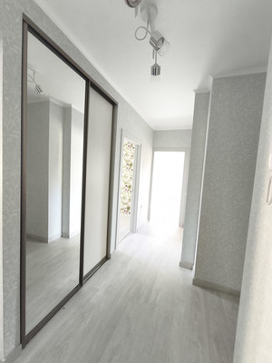 Продам двухкомнатную (2-комн.) квартиру, Горная ул, 17к7, Мистолово д