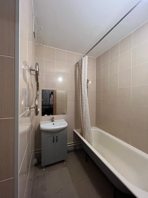 Продам трехкомнатную (3-комн.) квартиру, Мебельная ул, 35Ак2, Санкт-Петербург г