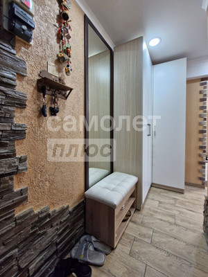 Продам двухкомнатную (2-комн.) квартиру, Краснодарская ул, 240, Славянск-на-Кубани г
