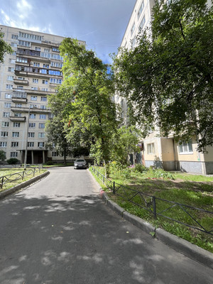 Продам однокомнатную (1-комн.) квартиру, Передовиков ул, 37А, Санкт-Петербург г