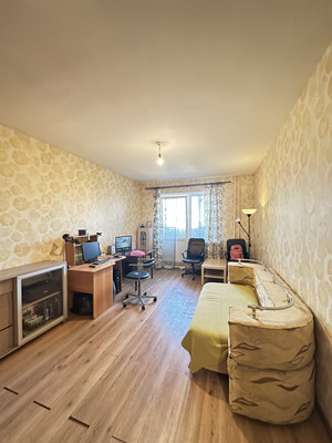Продам однокомнатную (1-комн.) квартиру, Оптиков ул, 45к2, Санкт-Петербург г