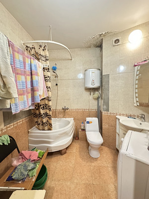 Продам однокомнатную (1-комн.) квартиру, Оптиков ул, 45к2, Санкт-Петербург г