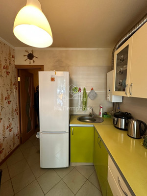 Продам трехкомнатную (3-комн.) квартиру, Спартаковская ул, 16а, Химки г